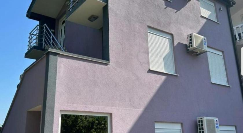 Apartmani Lucija Sutomore
