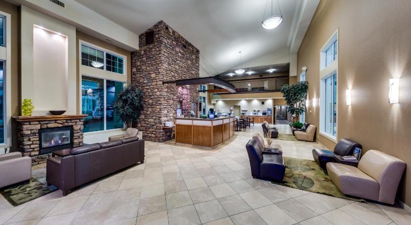 Heritage Inn & Suites - Brooks photo