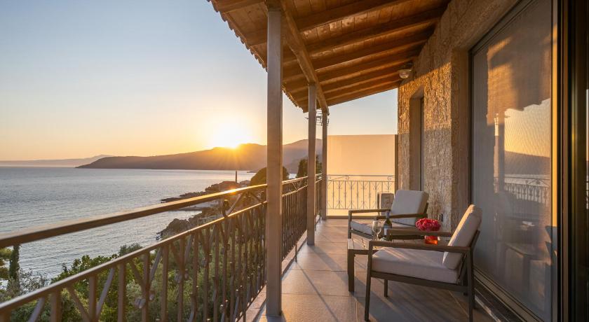 OPUS - Kardamili Residences