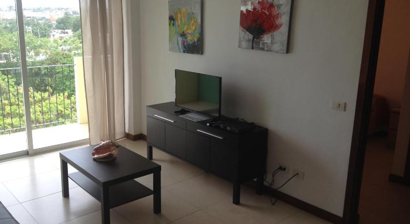 Image of One-Bedroom Apartment with Balcony 1