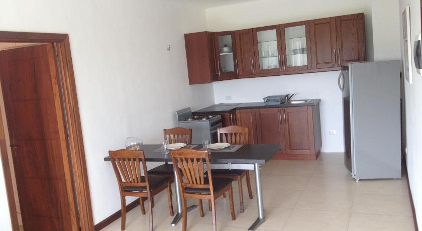 Image of One-Bedroom Apartment with Balcony 5