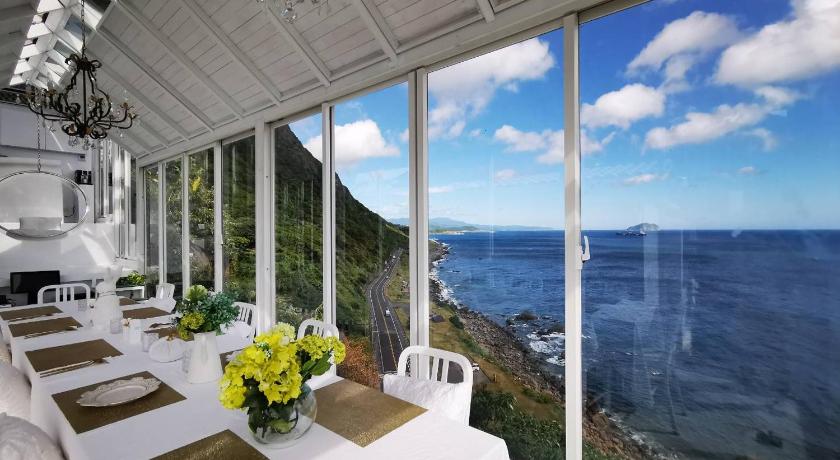 Taipei Ample Villa 5-Star Guesthouse lobby