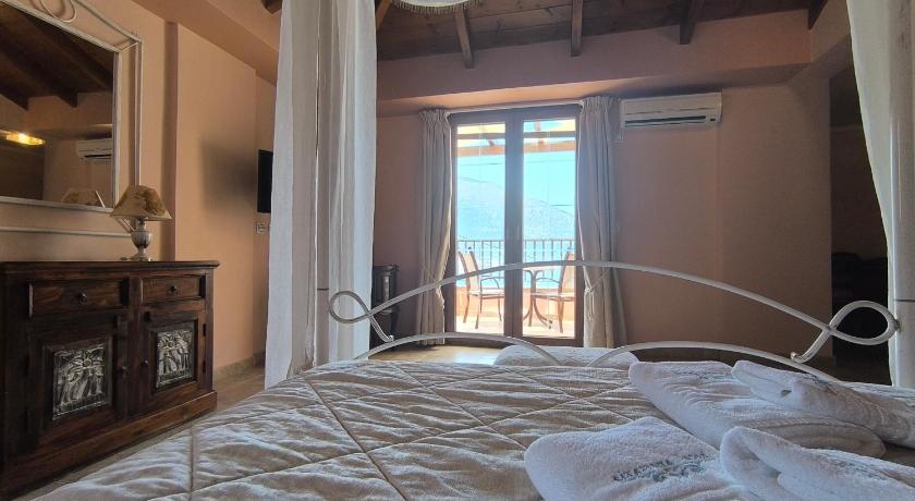 Image of Deluxe Double Room 6