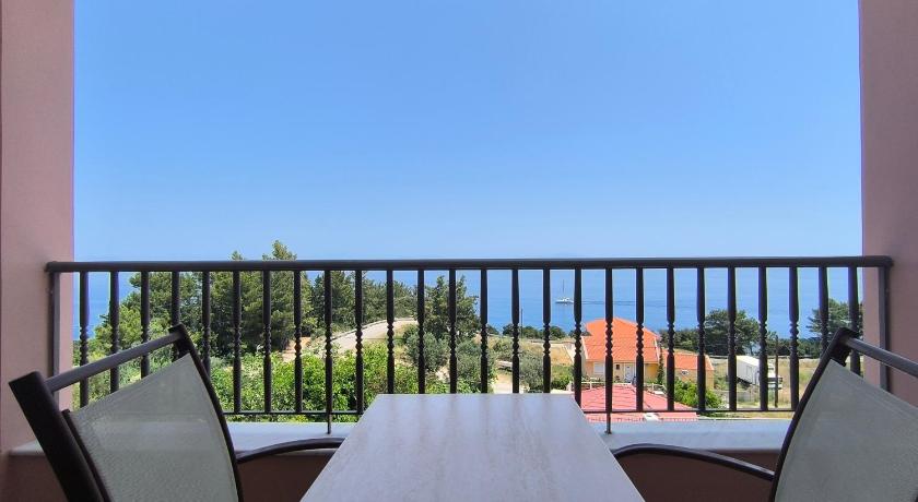 Image of Deluxe Double Room with Sea View 15