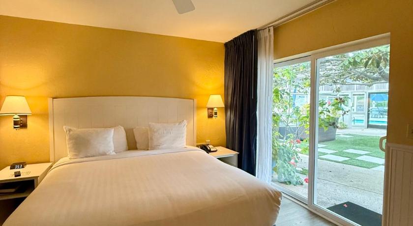 몬터레이 (CA) Monterey Bay Lodge 2성급 숙소 스위트룸