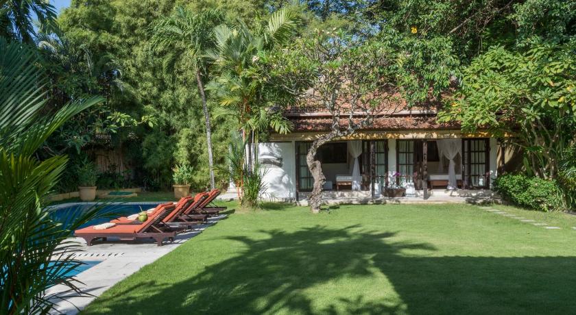 Villa Eight - image 40
