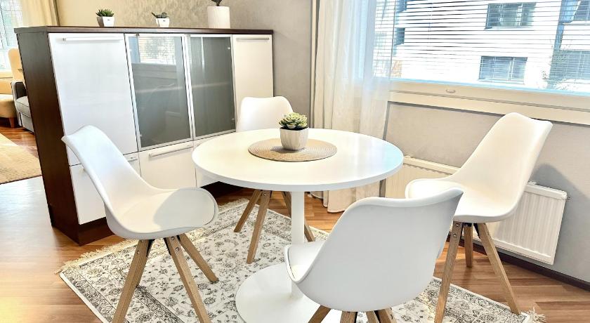 Foto Iso saunallinen kaksio lähellä keskustaa - Booking Diskon Spesial