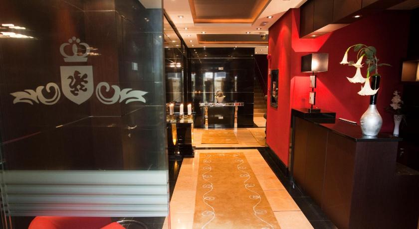 Nexus Valladolid Suites & Hotel