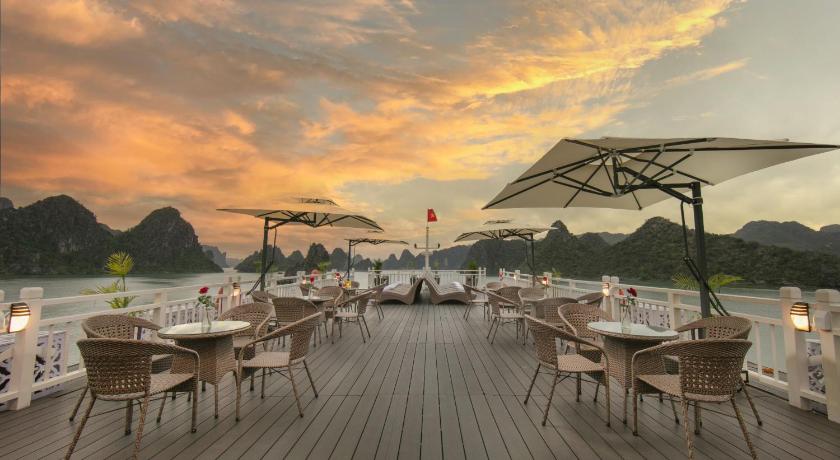 Arcady Boutique Cruise - image 2