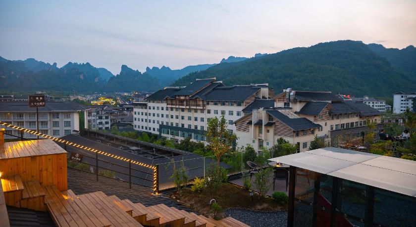 Zhangjiajie Zhangjiajie Yu Realm Hotel - Ancient Charm - Modern Luxury - Your Perfect Journey - A single pick-up Hotel view