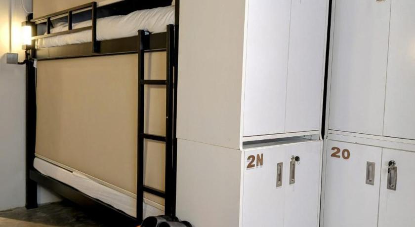 Central Stay - image 11
