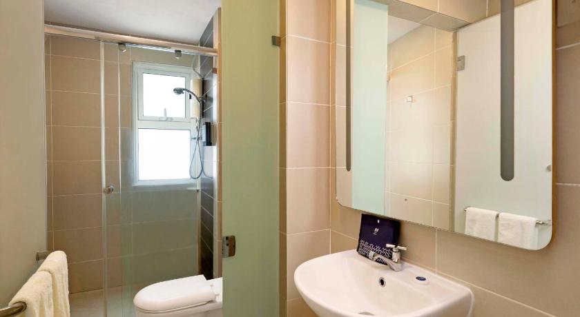 Image of 3 Bedroom Deluxe Suite Horizon View 8