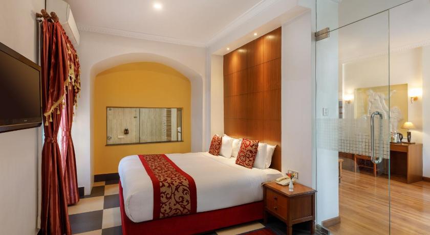 Image of Suite - Garden View 1