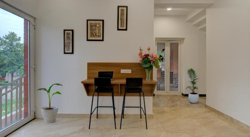 Sandane homes  near India Expo Centre and Mart - image 12