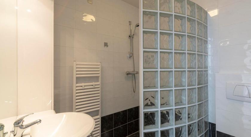 Dorpsplein 23E apartment in Callanstoog square - image 26