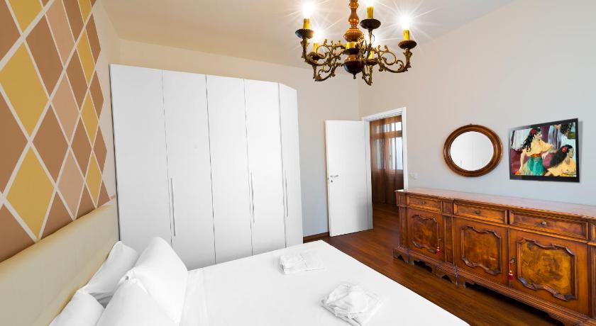 Verona Centre Apartments photo