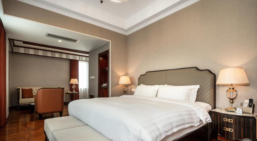 Image of Specialty Suite 5