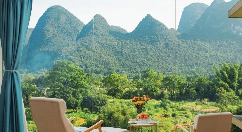 陽朔 Yangshuo Lakeside Inn ホテル レストラン
