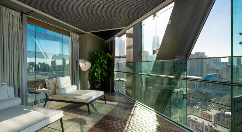 Imagen de Suite Deluxe con terraza (Deluxe Suite with Terrace) 1