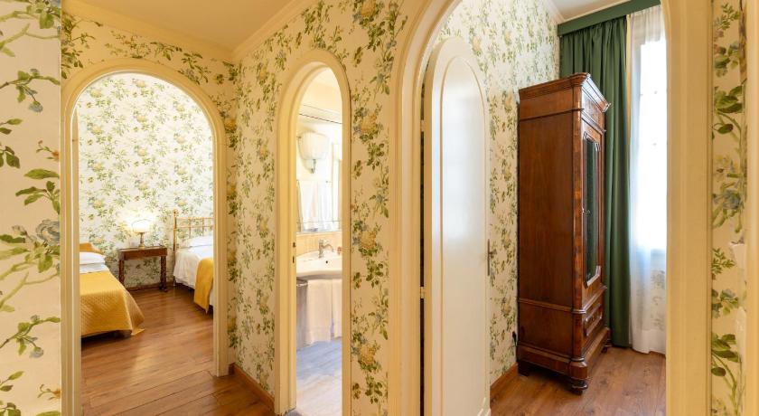 Image of Two-Bedroom Suite (4 Adults) 3