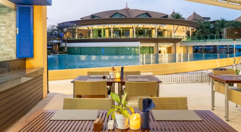 Hua Hin / Cha-am Springfield @ Sea Resort & Spa 5-Star Hotel exterior