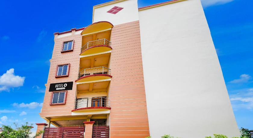 Hotel O Dumduma Near DN Regalia Mall - image 14