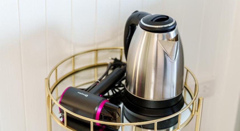 촌부리 Sea view Bang Saen on Bang Saen Royal Beach 4星级 民宿 泳池