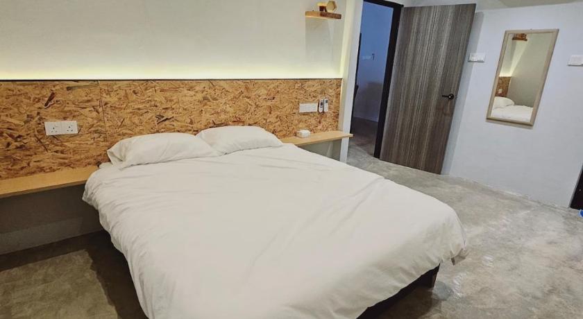 クアンタン Gold Plus Homestay 5968 2つ星 ゲストハウス レストラン