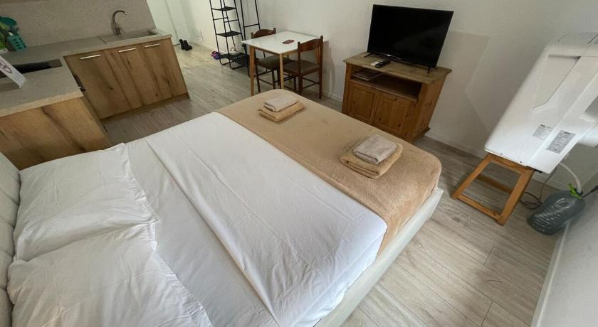 Enjoy Travel BonBon Apartments - image 12