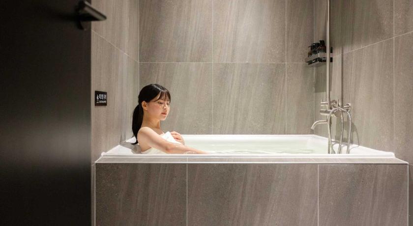 Daejeon Daejeon Yuseong Anook Hotel and Spa Hotel suite