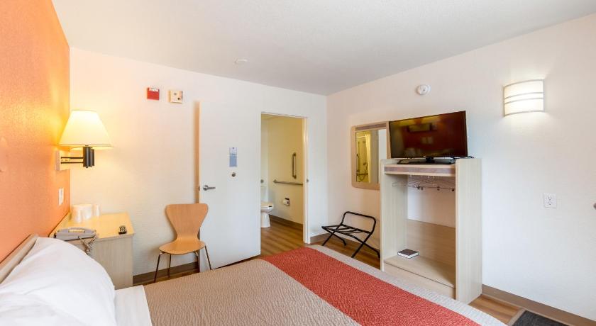 Motel 6-Klamath Falls, OR