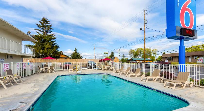 Motel 6-Klamath Falls, OR