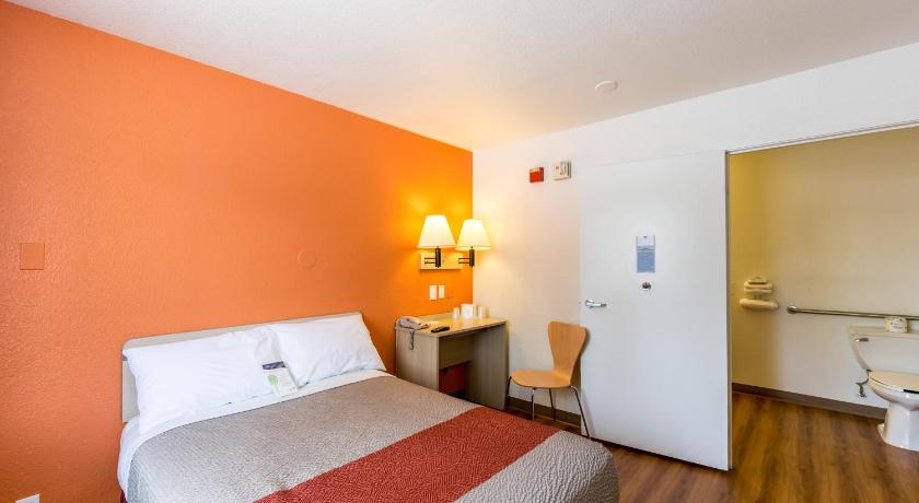 Motel 6-Klamath Falls, OR