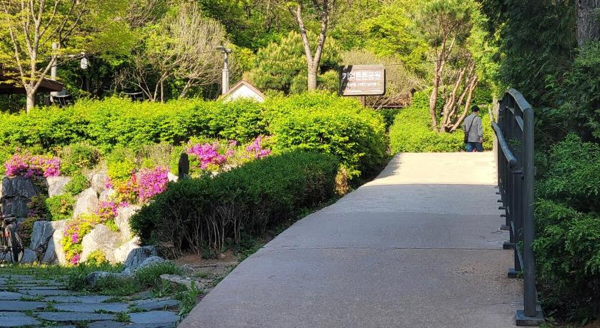 首尔 HanOn Stay 3星级 单人房 大堂