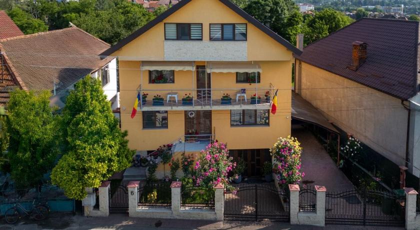Căsuța Din Pădure - Calimanesti