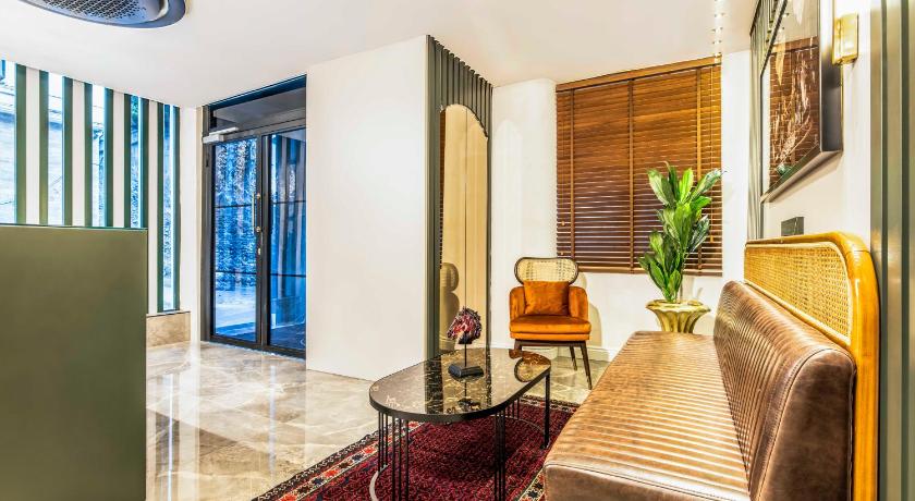 Sistina Old City Hotel - image 3