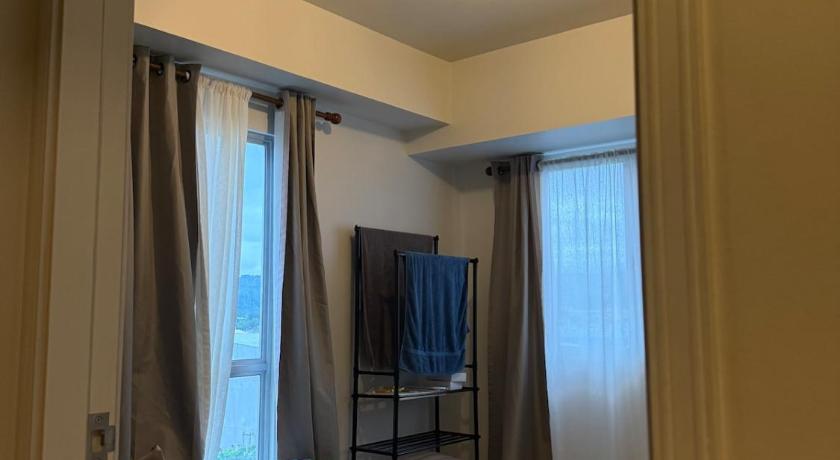 Lily’s Haven - 1 Bedroom Cornered Condo Unit - image 12