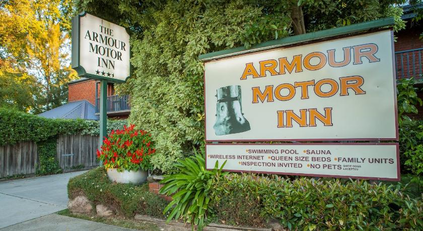 Armour Motor Inn