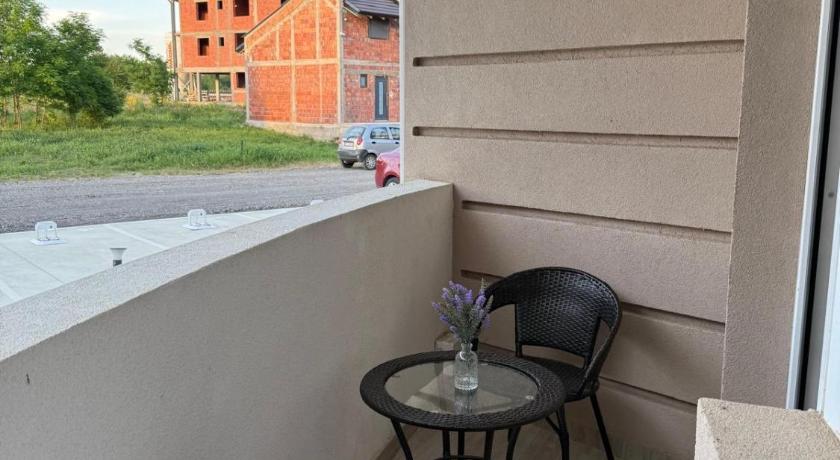 ヴェリコ・グラディシュテ Aria 3つ星 シングルルーム レストラン