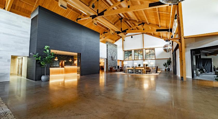 ロスチャイルド (WI) bantr Grand Hotel Wausau - Rothschild 宿泊施設 プール