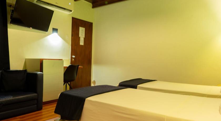 Image of Superior Suite 6