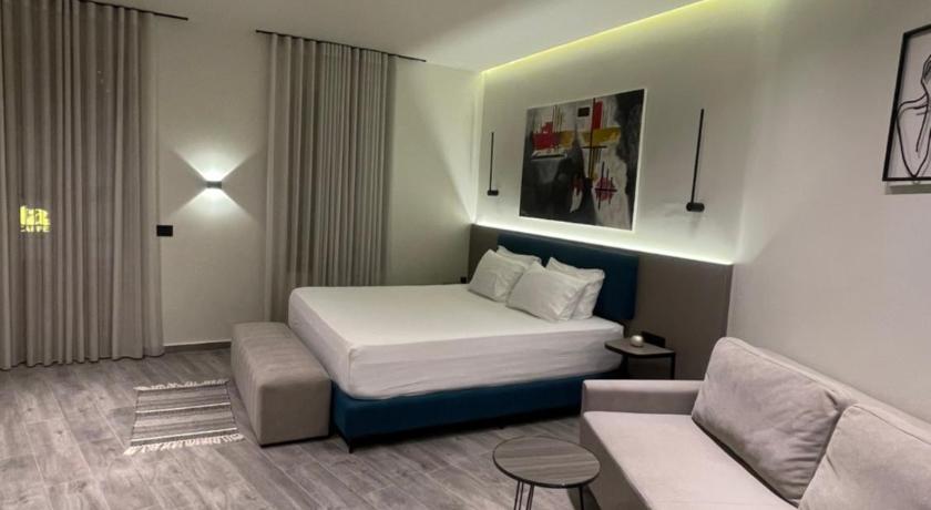 The cosy inn vlora