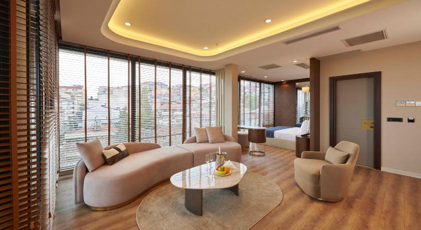 Ciragan Hotel Bosphorus - image 9