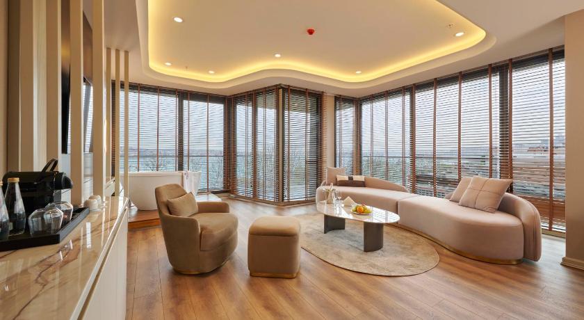 Ciragan Hotel Bosphorus - main image