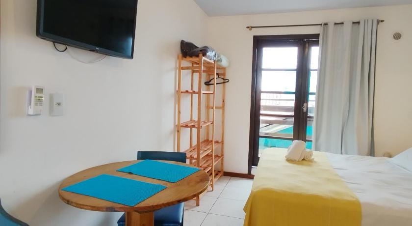 Image of One-Bedroom Apartment with Partial Sea View 1