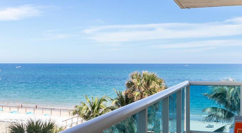 Image of Ocean View Suite with 2 Queen Beds 7