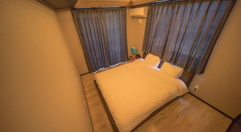 Okinawa Island Churaumi Village Motobu-Fuji-Karst 3-Star Guesthouse suite