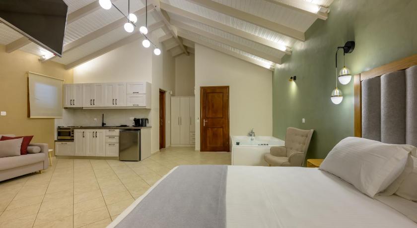 Image of Standard Suite 4