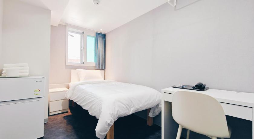 Seoul W hostel 2-Star Hotel restaurant