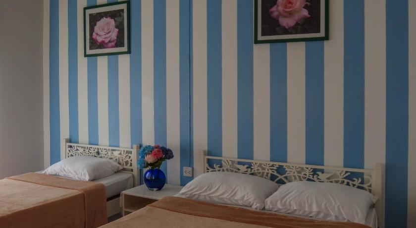 Image of Triple Bedroom 9